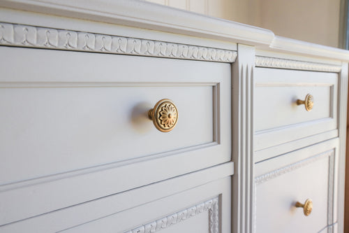 1963 Drexel 70" Heritage Anniversary 9-Drawer Dresser