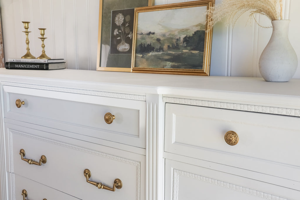 1963 Drexel 70" Heritage Anniversary 9-Drawer Dresser
